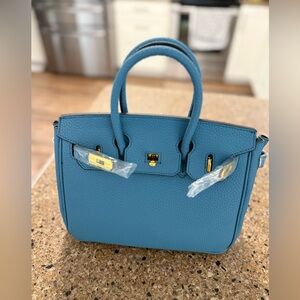 Elegant Blue Handbag